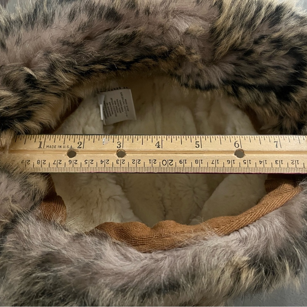 Hat - Picture 7 of 7
